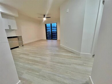 18412 Homestead Ave unit 124, Miami, FL 33157 - photo 4