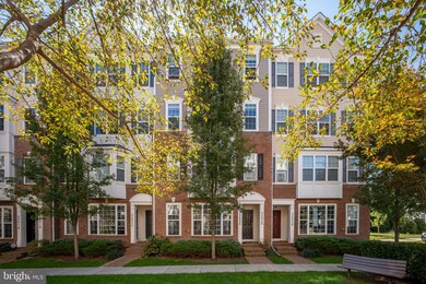 22926 Spicebush Dr unit 1632, Clarksburg, MD 20871 - photo 2