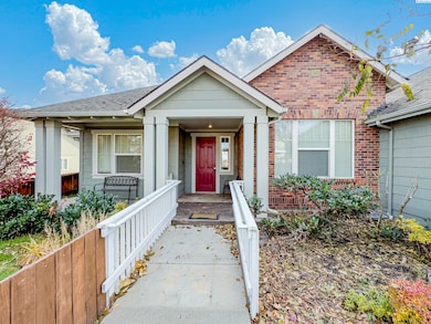 718 SE Scenic View Dr, College Place, WA 99324 - photo 2