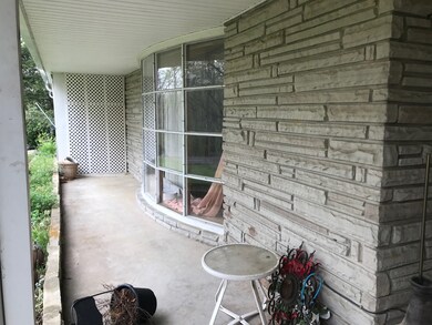 144 Hillwood Cir, Manchester, TN 37355 - photo 3