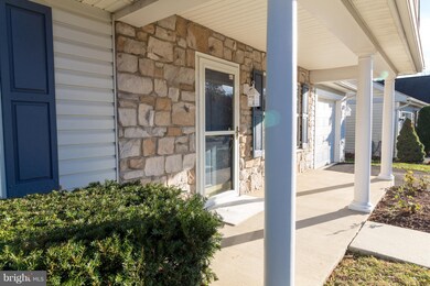 7331 Summerwind Cir, Laurel, MD 20707 - photo 3