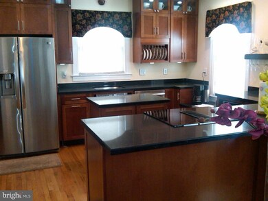 113 N Hammonds Ferry Rd, Linthicum Heights, MD 21090 - photo 7