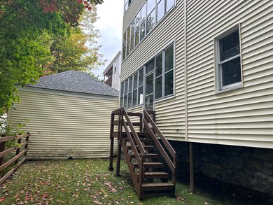 238-240 Frankin Street back yard 2