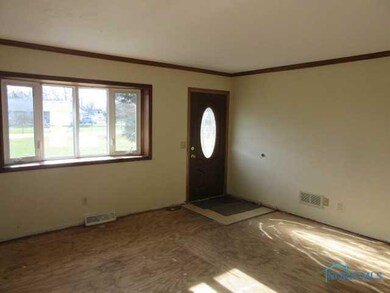 21875 W Middlesex Dr N, Genoa, OH 43430 - photo 2