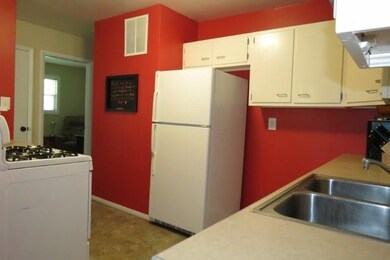 3017 S Opechee Dr, Muncie, IN 47302 - photo 6