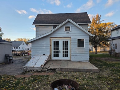 1510 W 2nd St, Dixon, IL 61021 - photo 5