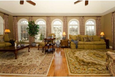 8 Butternut Ct, Warminster, PA 18974 - photo 4