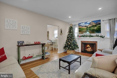 321 Jefferson Blvd, Reading, PA 19609 - photo 7