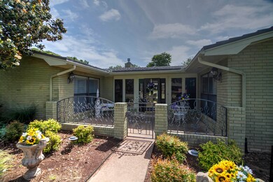 2518 2518 Stagestand Rd, Duncan, OK 73533 - photo 5