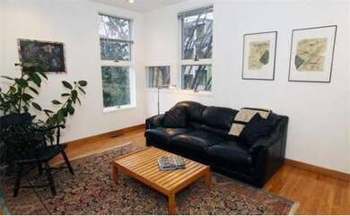 13 Surrey St, Cambridge, MA 02138 - photo 3