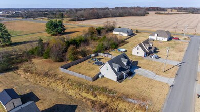 104 Winners Cir, Shelbyville, TN 37160 - photo 2