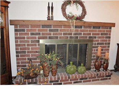 FIREPLACE MANTEL IS A JOY TO DECORATE FOR THE HOLI