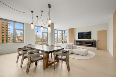 J Condominium unit 18A, Brooklyn, NY 11201 - photo 3