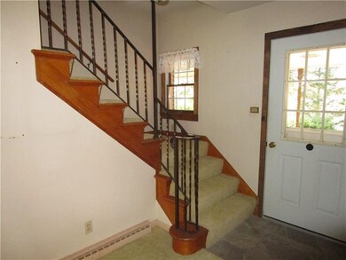 ENTER FROM THE LARGE COVERED FRONT PORCH. NICE SIZ
