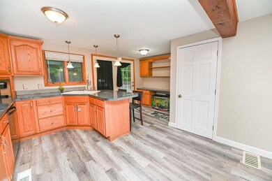 10 Odd Fellows Rd, East Hampstead, NH 03826 - photo 4