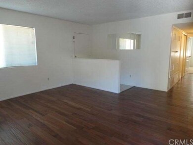 12194 Orchid Ln unit A, Moreno Valley, CA 92557 - photo 4