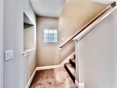 3731 Main Poplar Dr, Houston, TX 77025 - photo 3