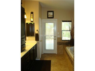 Master Bath/Spa.