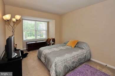 30 Arbor Cir, Colmar, PA 18915 - photo 4