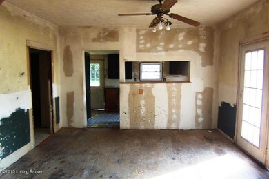 218 Walnut St, Lebanon Junction, KY 40150 - photo 5