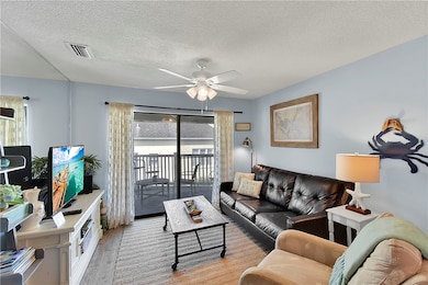 1524 Wood Ave unit 303, Brunswick, GA 31522 - photo 7