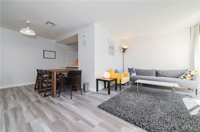 20240 E Arrow Hwy unit D, Covina, CA 91724 - photo 3