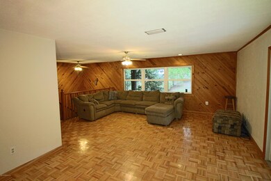 3) Living Room