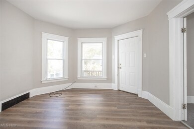 844 E 154th St, Cleveland, OH 44110 - photo 2
