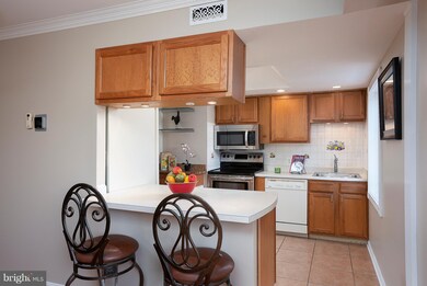 13010 Midsummer Ln, Bowie, MD 20715 - photo 7