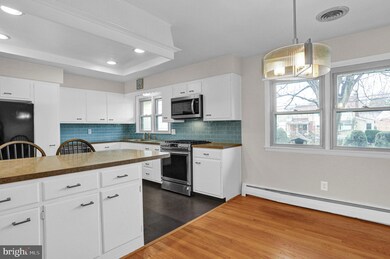 522 Jefferson Blvd, Reading, PA 19609 - photo 6