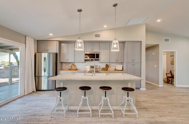 14_2602_E_Marilyn_Rd14_mls