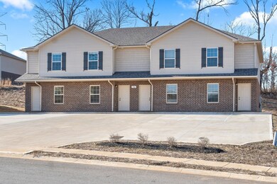1120 Ziva Ln unit F, Clarksville, TN 37040 - photo 2