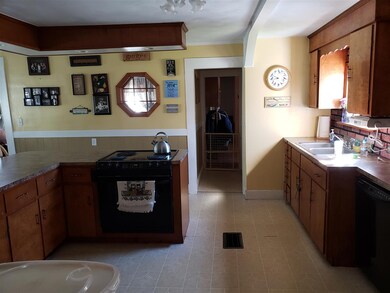 29 Summer St, Sanbornville, NH 03872 - photo 7