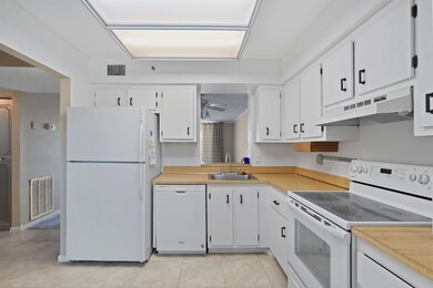 4550 NW 18th Ave unit 301, Pompano Beach, FL 33064 - photo 3