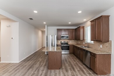 24215 Hazel Alder, San Antonio, TX 78207 - photo 4