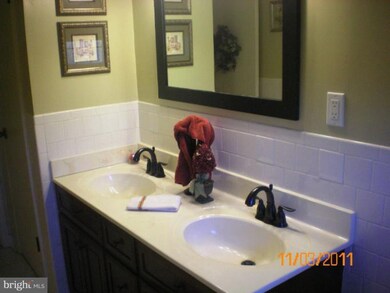 746 Cockeys Mill Rd, Reisterstown, MD 21136 - photo 3