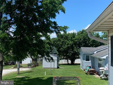 2404 Ketchum Ave, Sparrows Point, MD 21219 - photo 3