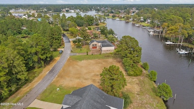 5710 Gondolier Dr, Fairfield Harbour, NC 28560 - photo 4