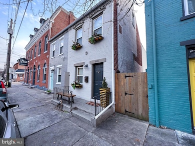 608 Columbia Ave, Lancaster, PA 17603 - photo 2
