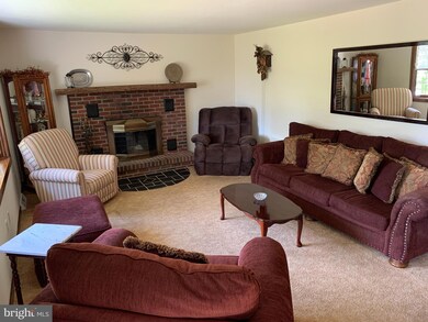 33 Moore Rd, Mohnton, PA 19540 - photo 5