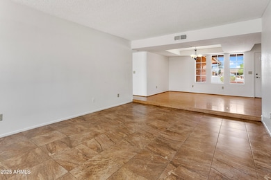 1334WGlenview005