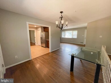 7417 Castle Rd, Manassas, VA 20109 - photo 5