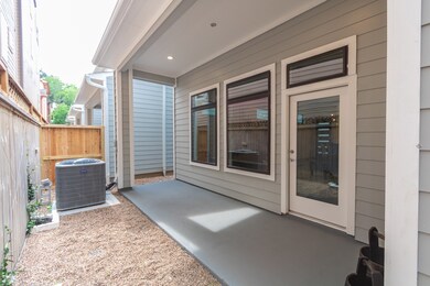 4404 Schuler St unit A, Houston, TX 77007 - photo 5