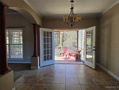 Dining Room Area