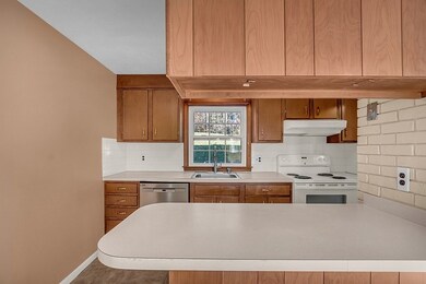 28 Harris St unit 3, Acton, MA 01720 - photo 6