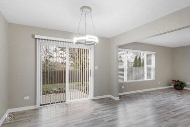 891 Tralee Ct, Gurnee, IL 60031 - photo 5