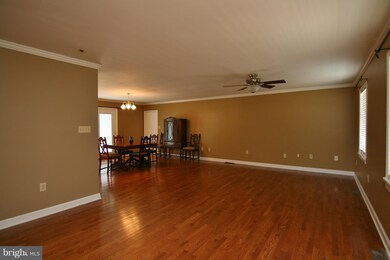 10307 Shaw Dr, Spotsylvania, VA 22553 - photo 3