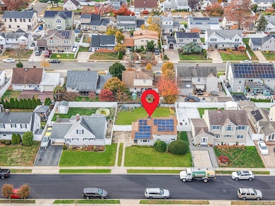 18 Chickadee Ln, Levittown, NY 11756 - photo 3