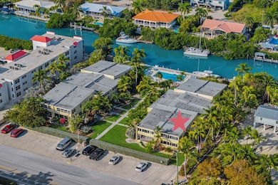 591 Sombrero Beach Rd unit 8B, Marathon, FL 33050 - photo 3