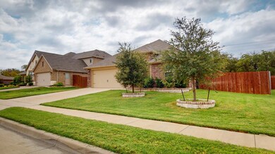 1545 Grassy Meadows Dr, Joshua, TX 76058 - photo 4